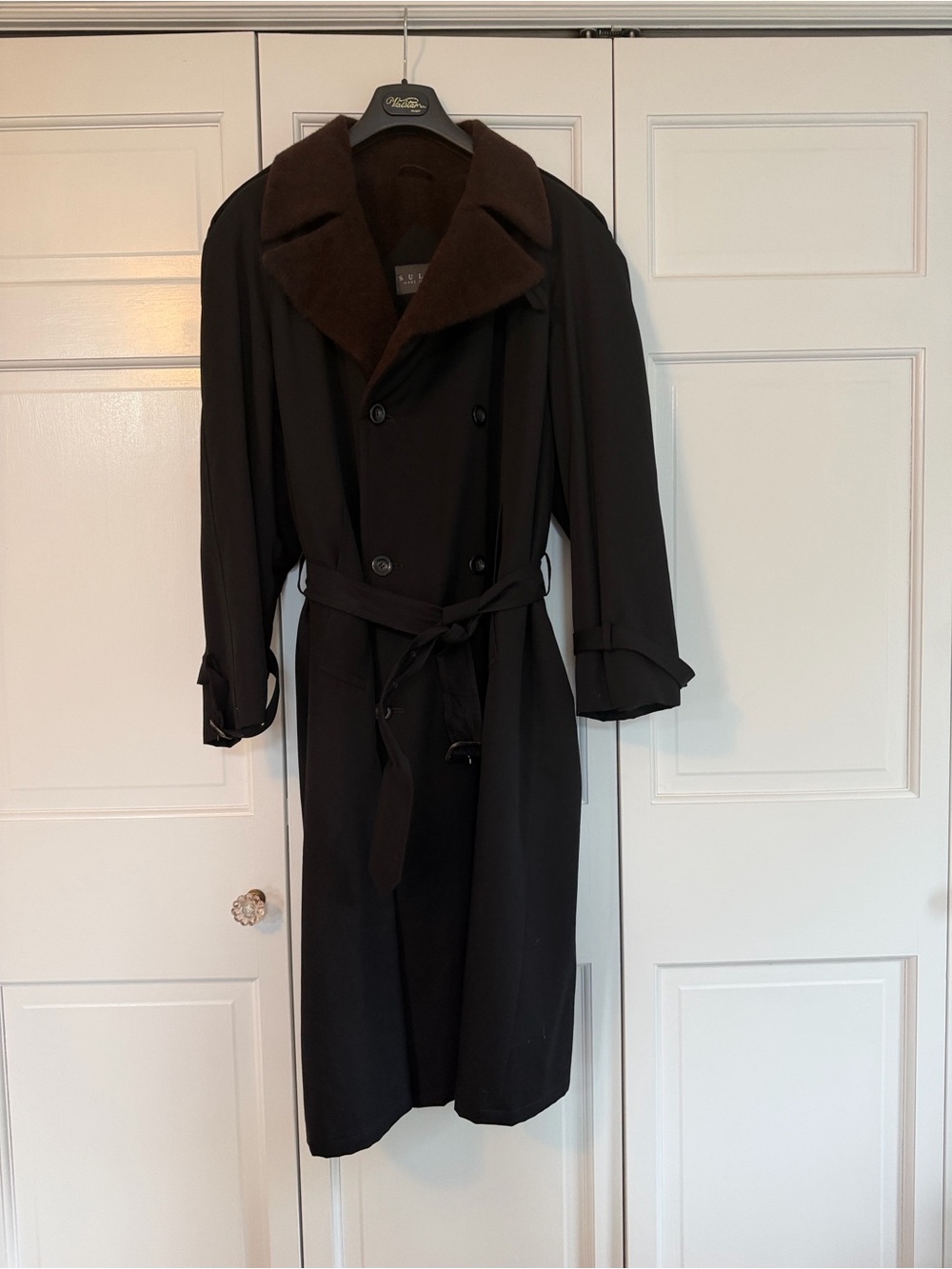 Men's Double-Breasted Trench Coat with Contrast Collar — Black